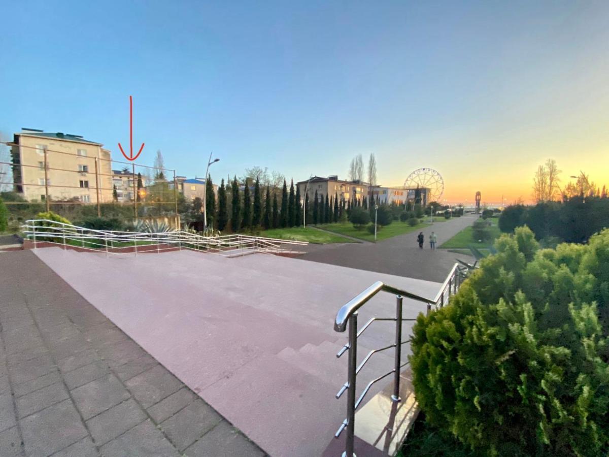 Ferienwohnung Flat Near The Sea Gagra Exterior foto